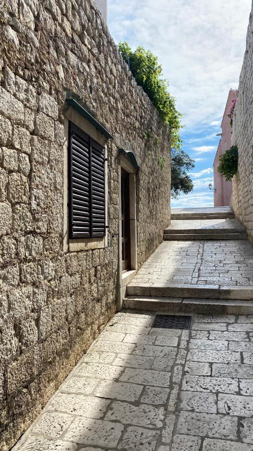 Arbe Downtown Daire Rab Town Dış mekan fotoğraf