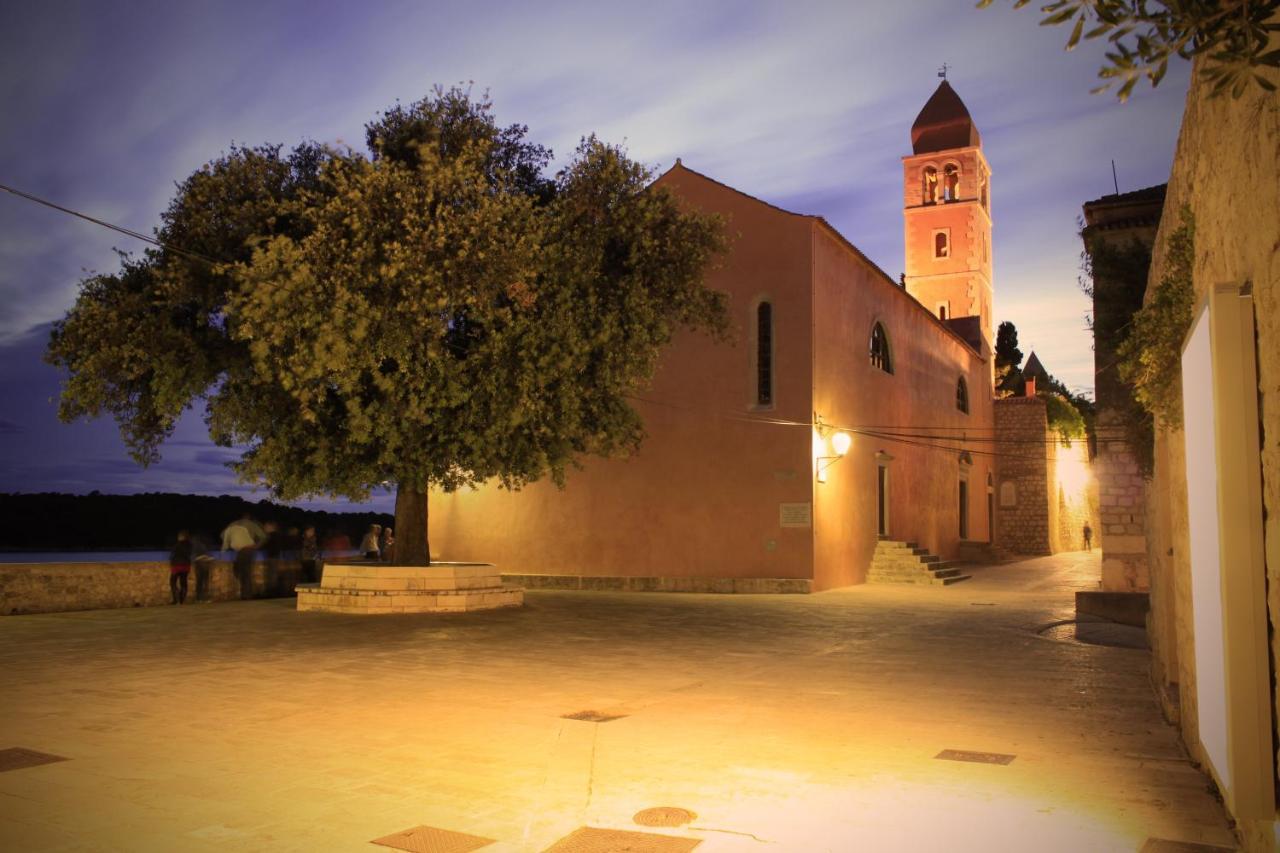 Arbe Downtown Daire Rab Town Dış mekan fotoğraf